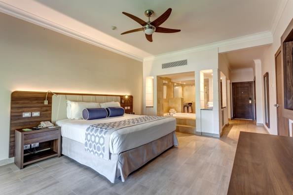 Royalton Splash Punta Cana Resort - Luxury Presidential Jacuzzi One Bedroom Suite Diamond Club